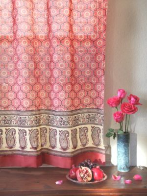 Inspiring photos - Asiam style - pink red sari fabric decor ideas.jpg